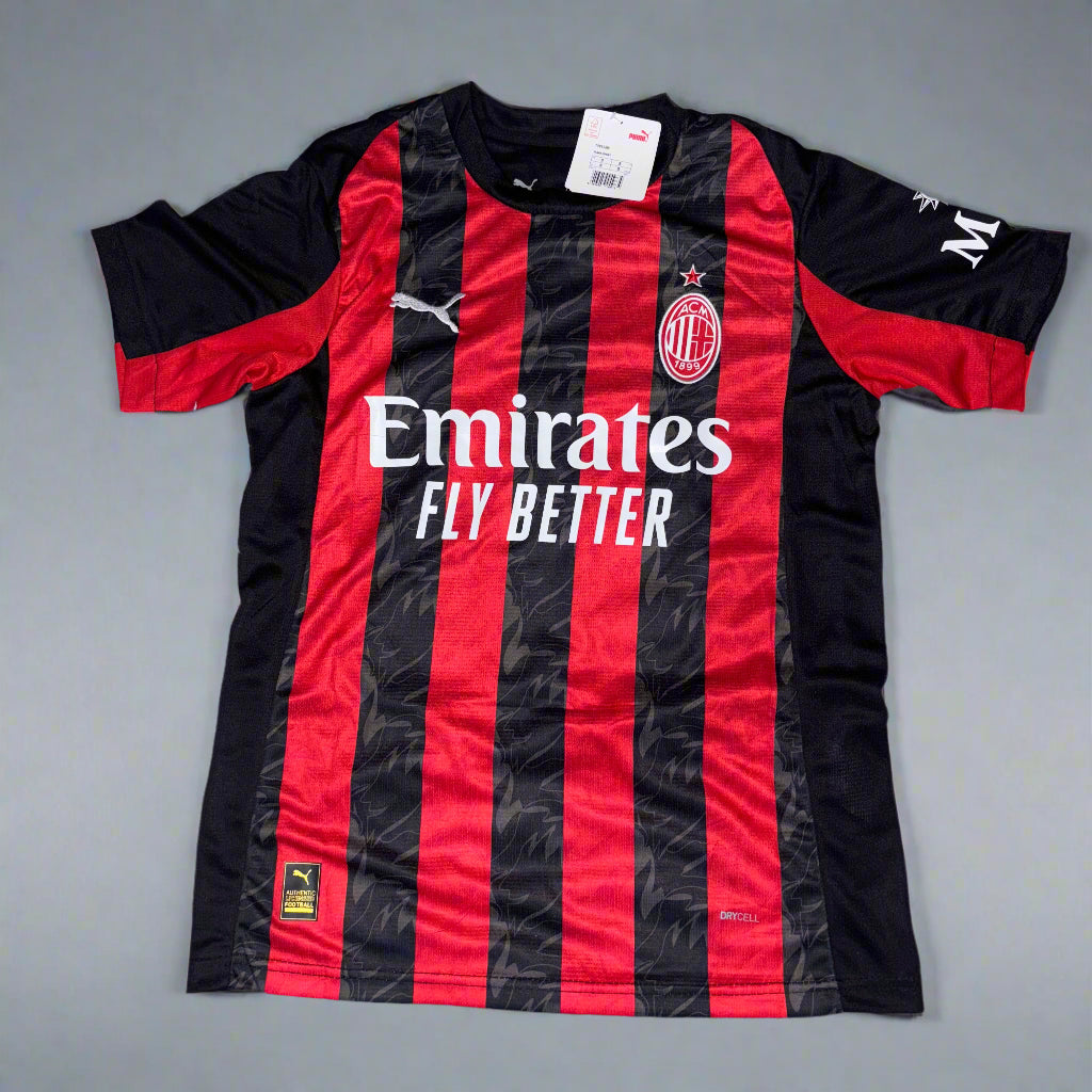 Tricou AC Milan 25/26 Home Modric Fan Version