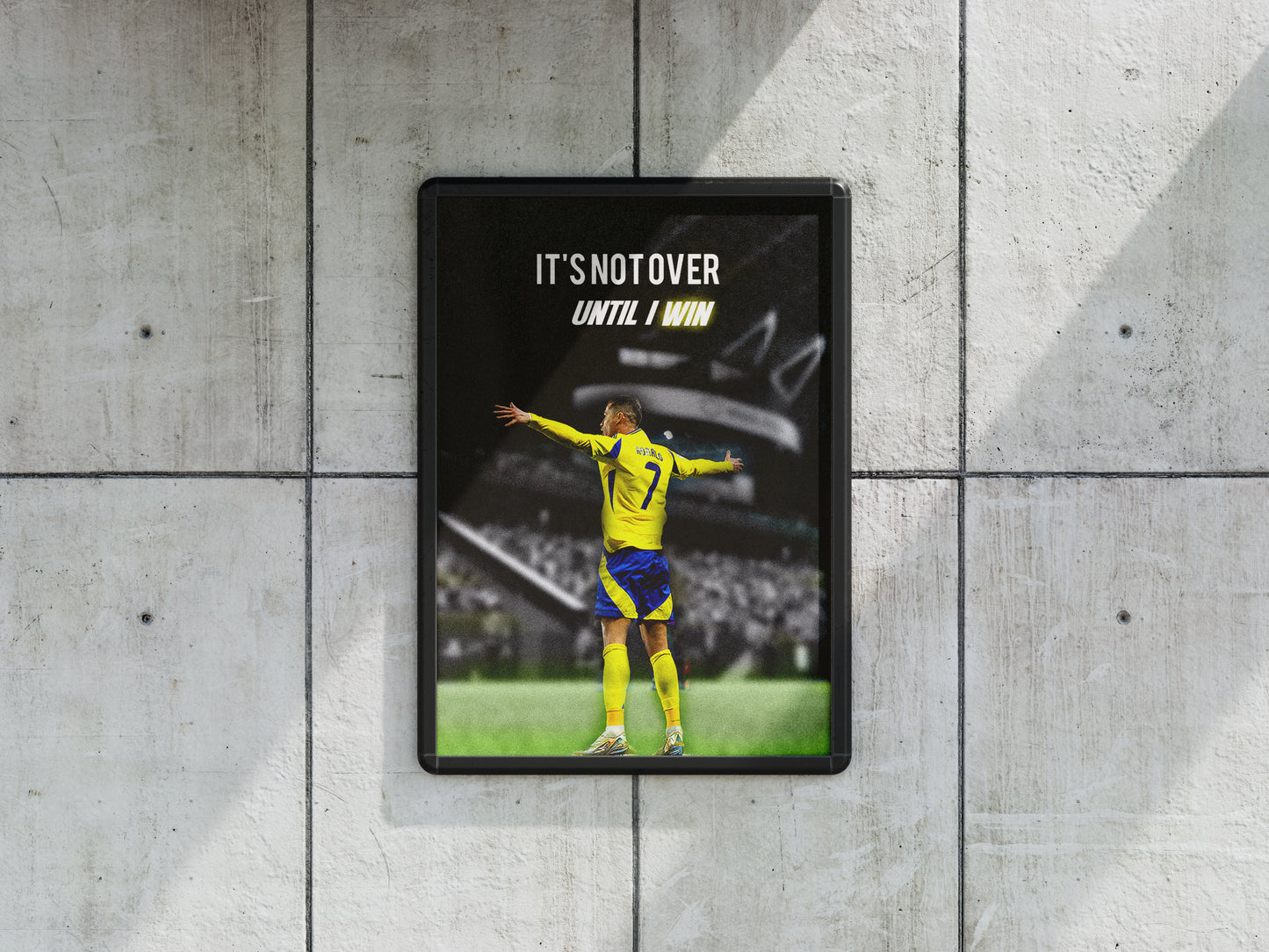Poster RONALDO It s not over