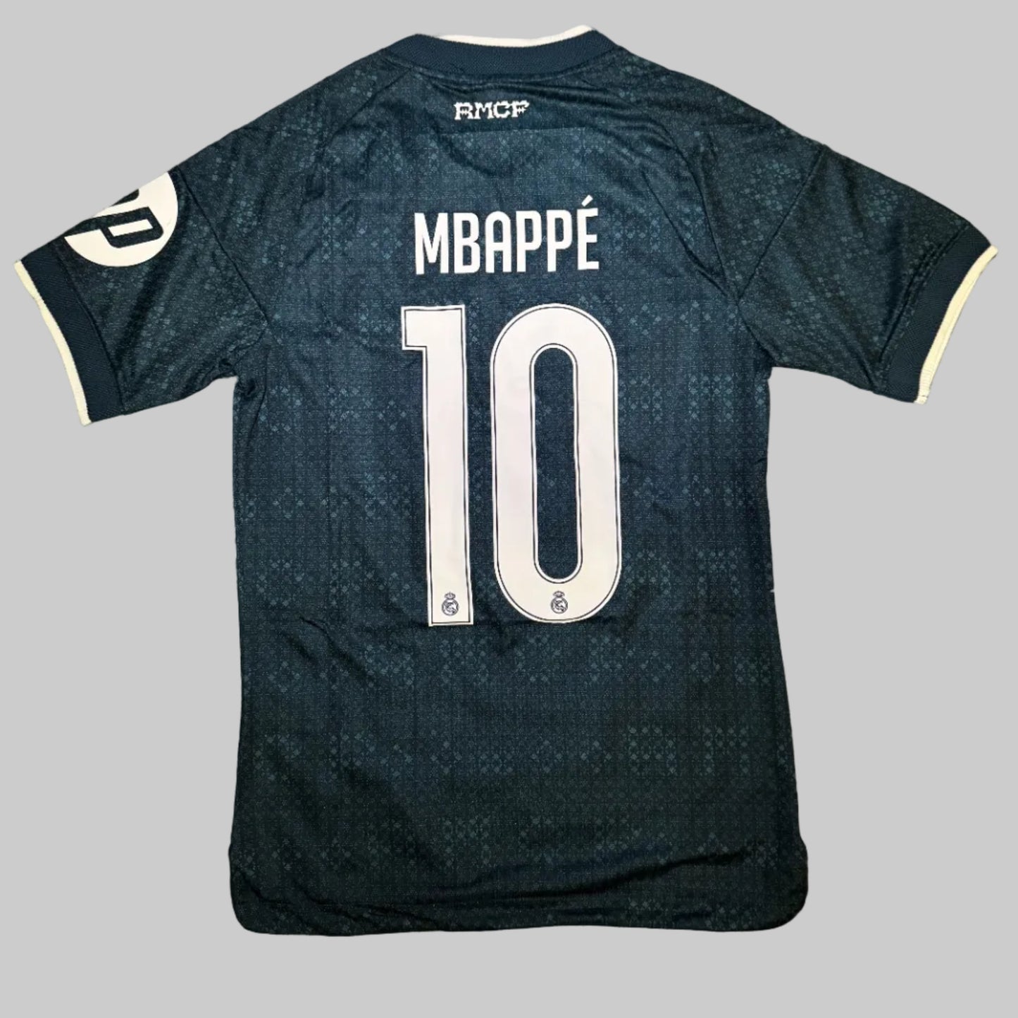Tricou Real Madrid Away 26/27 Mbappe, Vini JR. Player Version