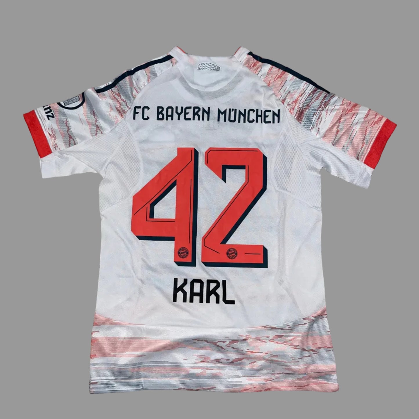 Tricou Bayern Munchen 25/26 Away Lennart Karl Player Version